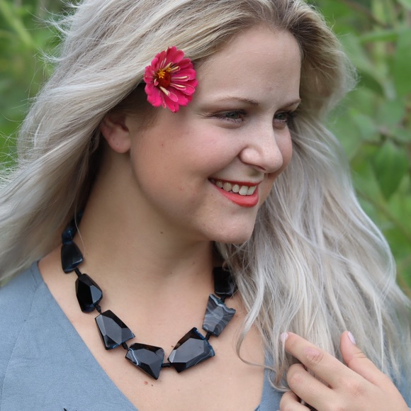 Gabriella Designs Jewelry - Handmade black knotted banded agate necklace